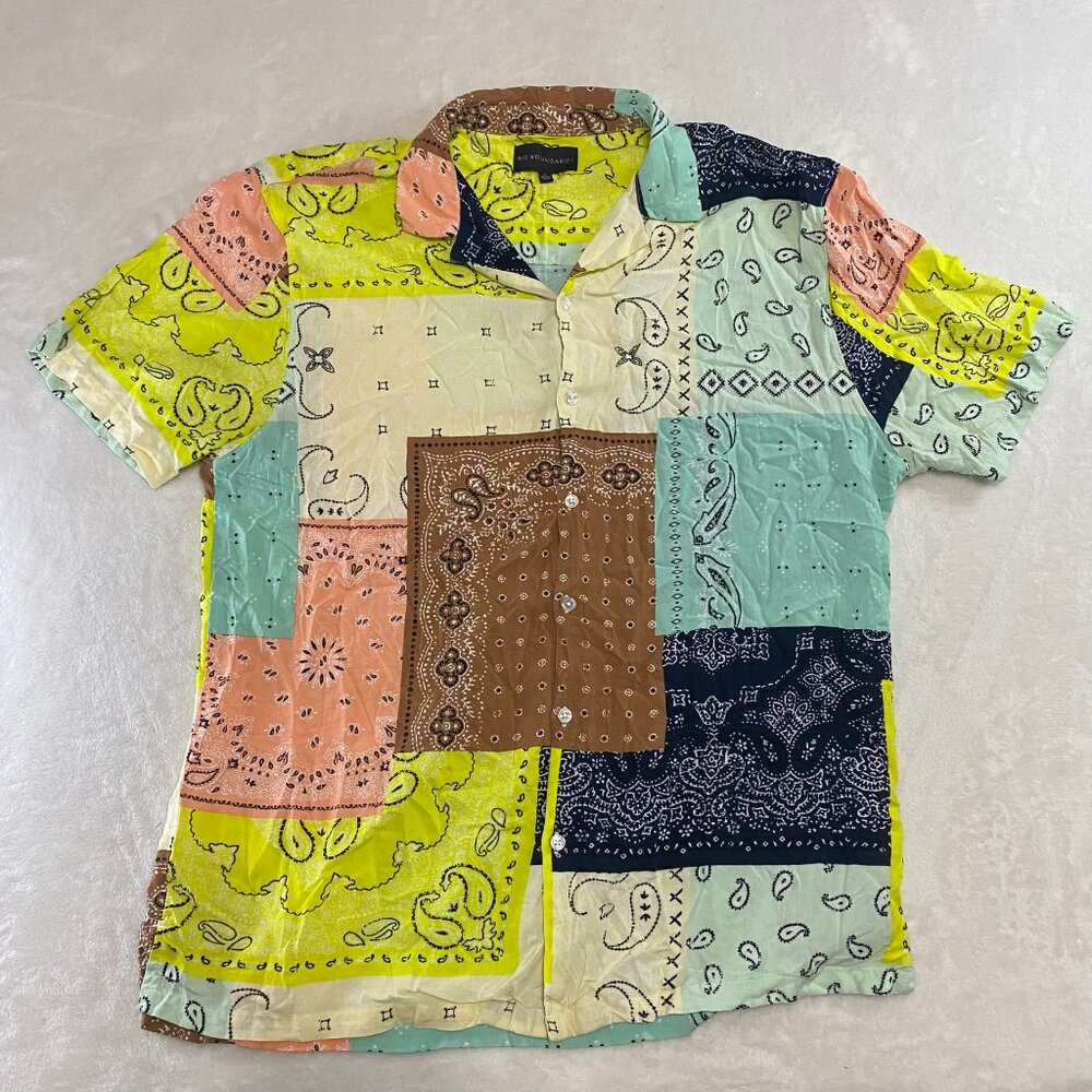 No Boundaries Rayon Resort Multicolor Printed Shirt Sz XL Paisley Patchs 46-48